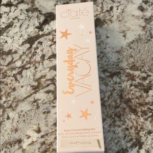 Ciaté London Everyday Vacay Coconut Setting Spray 75ml